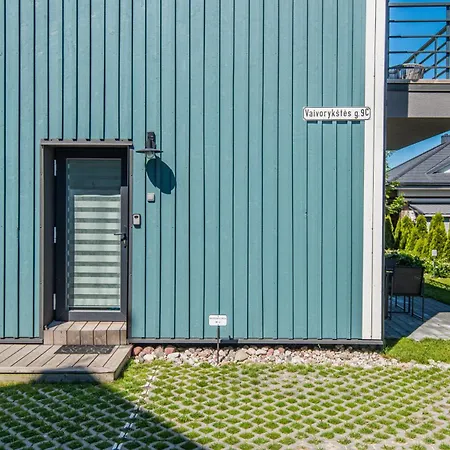 Private With Terrace And Swimming Pool 아파트 팔랑가