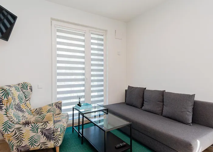 Апартаменти Private With Terrace And Swimming Pool *