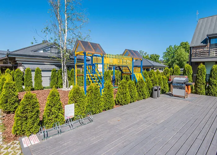 Private With Terrace And Swimming Pool 아파트 *