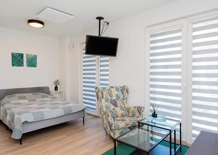 Апартаменти Private With Terrace And Swimming Pool *