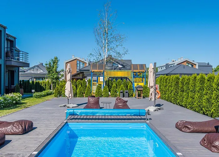 Private With Terrace And Swimming Pool *